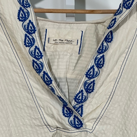We The Free by Free People Embroidered Peasant Top – Small - Picture 4 of 8